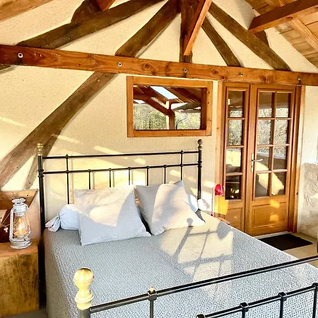 Semesterbostad Maison Fermontes