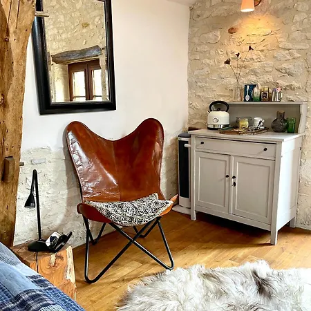 Semesterbostad Maison Fermontes